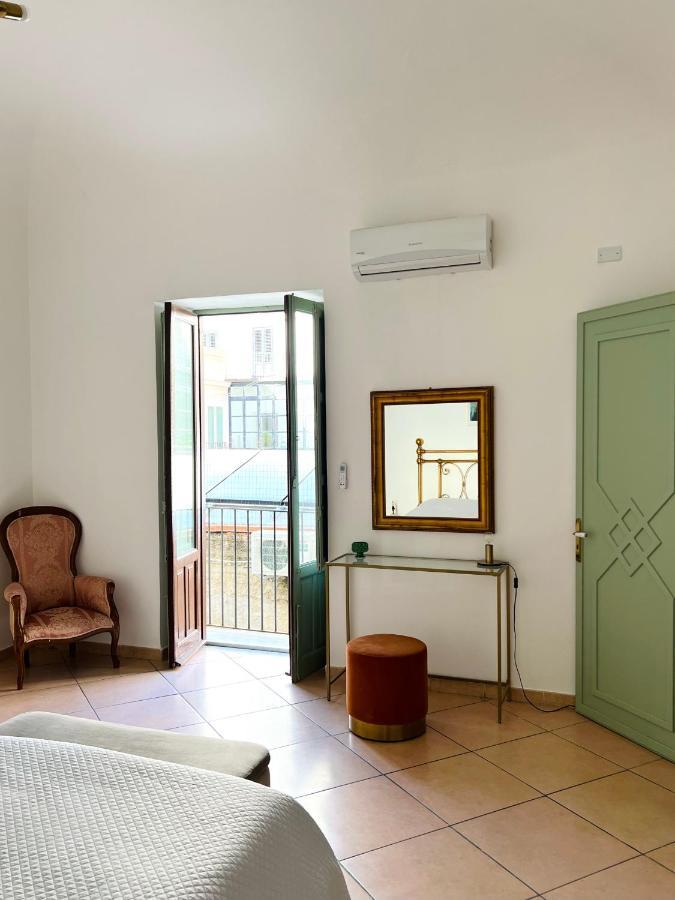 A Ballaro Apartments Palermo Exterior photo